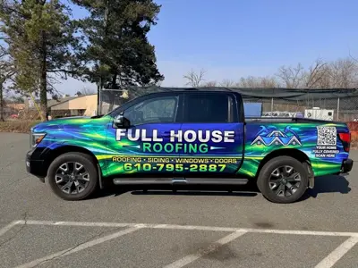 Vehicle Graphics Photo